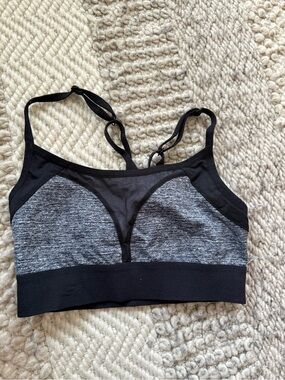 PINK Victoria's Secret Grey Heather & Black Mesh Sports Bralette small ultimate